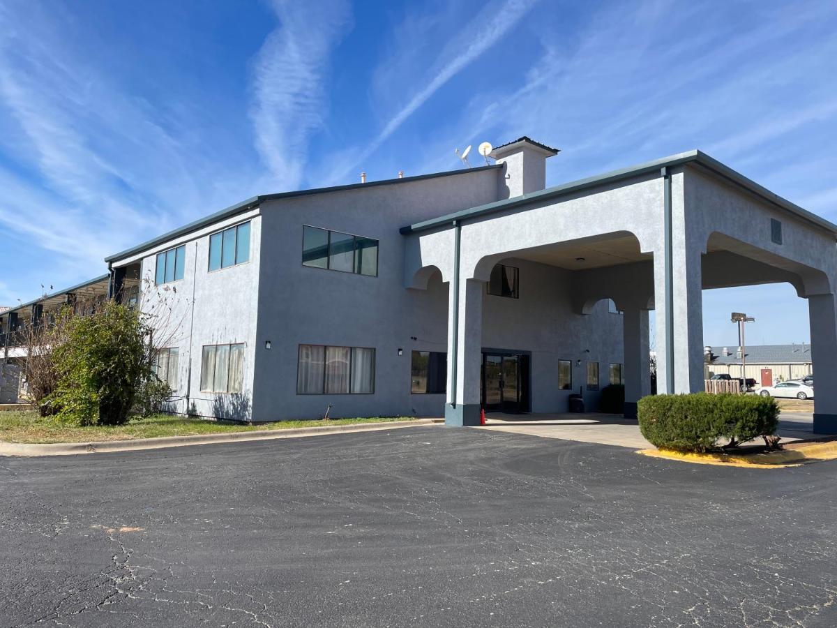 Econo Lodge Inn & Suites Sweetwater I-20 Экстерьер фото