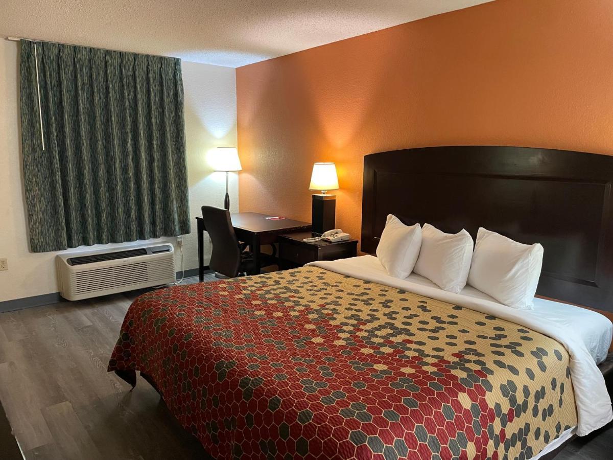 Econo Lodge Inn & Suites Sweetwater I-20 Экстерьер фото